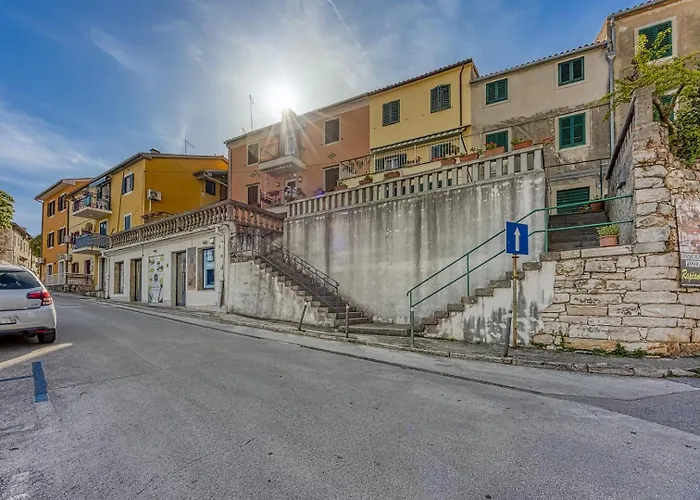 Apartment Riva 1001